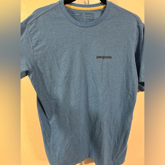 Patagonia tshirt size small‎ - Picture 3 of 3